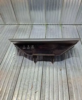Mitsubishi Galant Screen/display/small screen MR216461