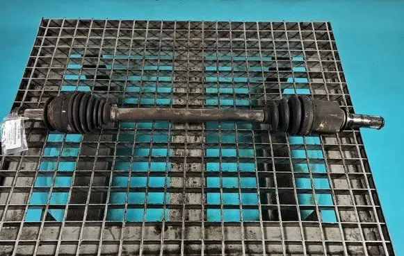 Front driveshaft