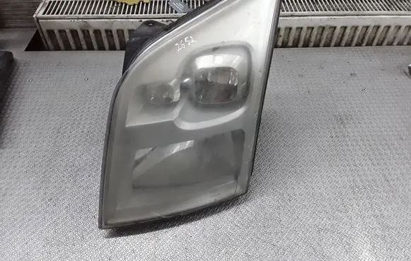 Ford Transit Headlight/headlamp 6C1113W030DC