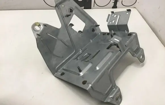 Mercedes-Benz GLS X166 Other interior part A1665109014 A1665450300