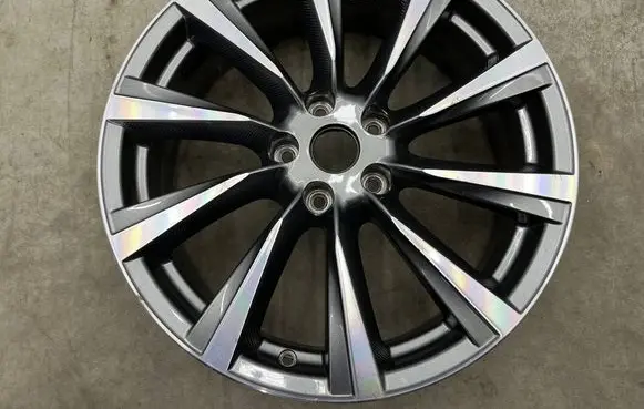 Nissan Juke I F15 R19 alloy rim 8201539754 KE4094E400