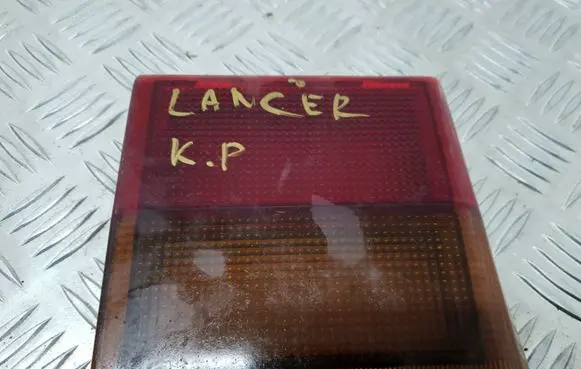 Mitsubishi Lancer Tailgate rear/tail lights