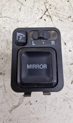 Honda HR-V Wing mirror switch