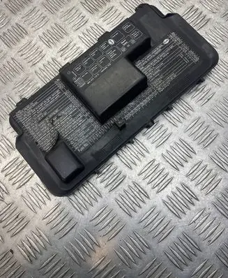 Skoda Superb B6 (3T) Fuse box cover 8A0941801