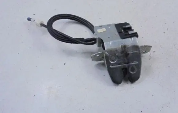 Mercedes-Benz Vaneo W414 Tailgate/trunk/boot lock/catch/latch A4147400035