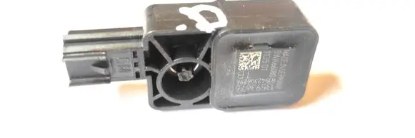 Opel Insignia A Airbag deployment crash/impact sensor 13593676