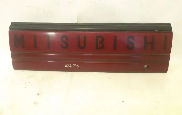 Mitsubishi Eclipse Tailgate rear/tail lights 1896001 479058 479056
