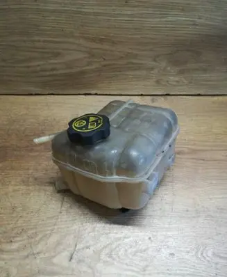 Opel Insignia A Coolant expansion tank/reservoir 13220124 13220123 10248351