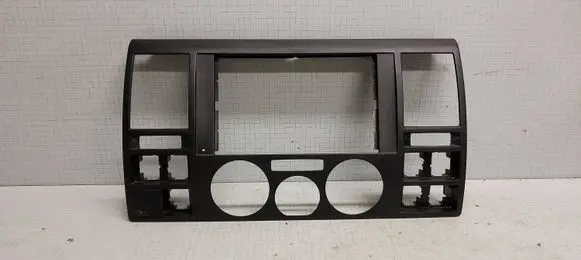 Volkswagen Transporter - Caravelle T5 Radio/GPS head unit trim 7H0857237E