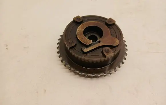 BMW 1 F20 F21 Camshaft pulley/ VANOS V7536085 7536085