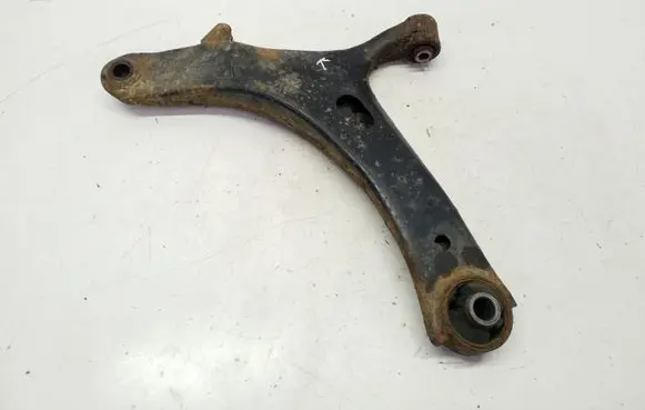 Subaru Impreza IV Front lower control arm/wishbone