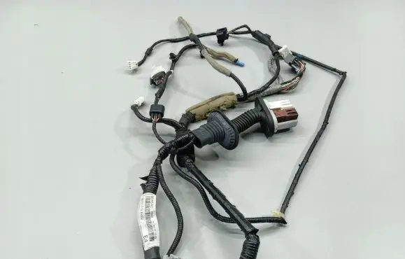 Honda CR-V Front door wiring loom/harness boot 32-751-T1G-E402