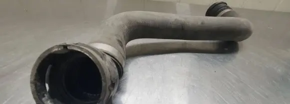 BMW 5 E60 E61 Engine coolant pipe/hose 7789742