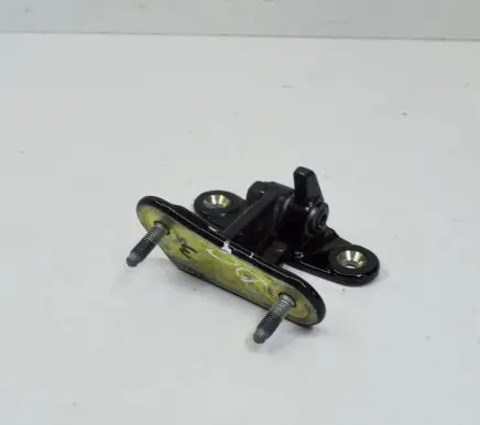 Mercedes-Benz GLE (W166 - C292) Rear door upper hinge
