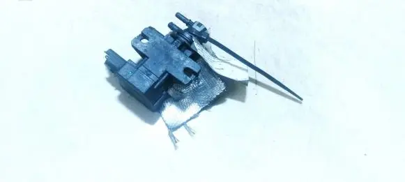 Peugeot 207 Turbo solenoid valve 9810400480 11383418 981040048011383418