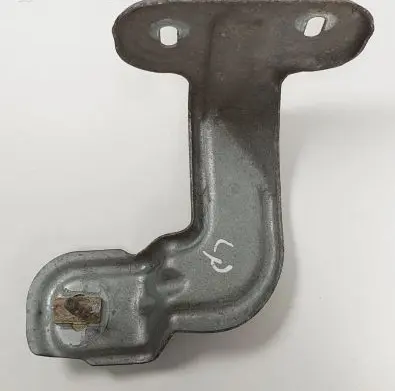 Smart ForTwo I Fender mounting bracket