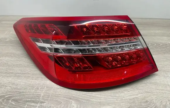 Mercedes-Benz E C207 W207 Rear/tail lights A2079060158 780003 542021