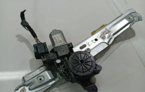 Ford C-MAX II Sliding door window regulator with motor AM51R27001BE