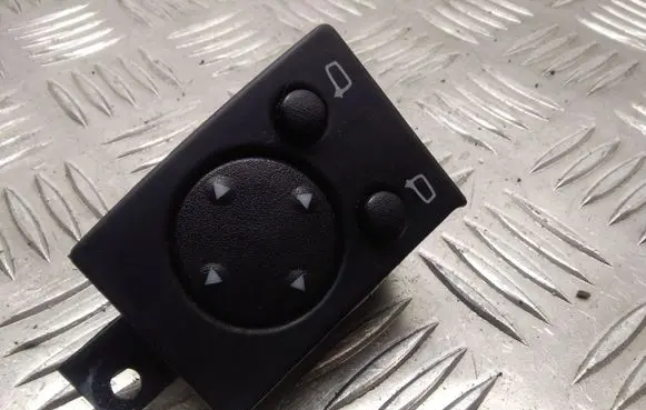 Audi A6 S6 C4 4A Wing mirror switch 03838201 4A0959565