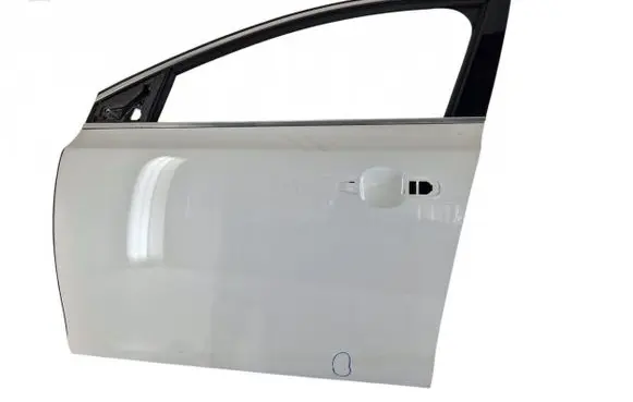 Volvo V40 Front door