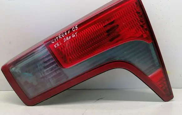 Citroen C5 Tailgate rear/tail lights 89034081
