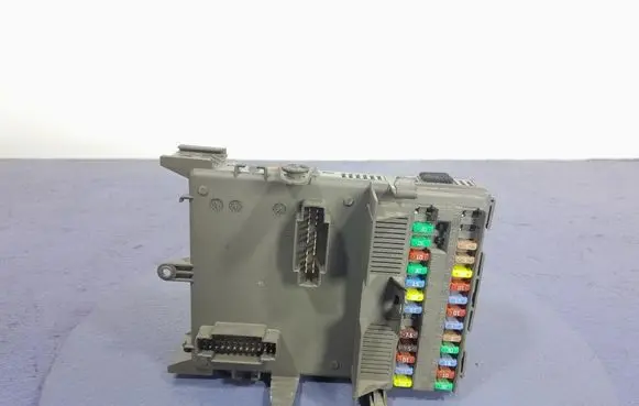 Renault Laguna II Fuse box set 8200371619