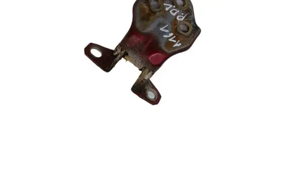 Hyundai Santa Fe Front door upper hinge
