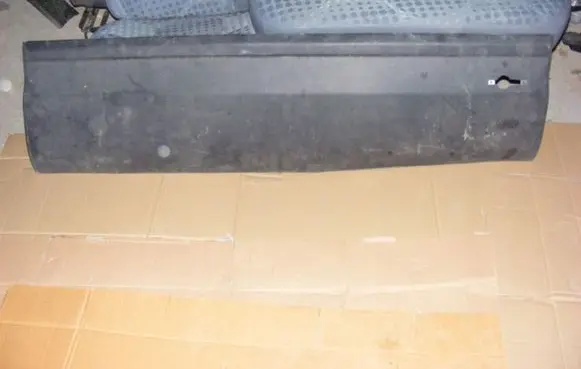 Iveco Daily 3rd gen Sliding door trim (molding) 