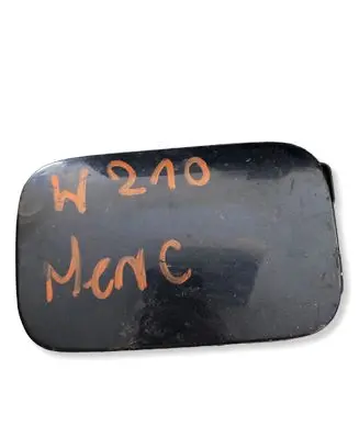 Mercedes-Benz E W210 Fuel tank cap 2105840339