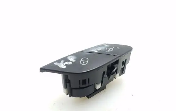 Mercedes-Benz GL X164 Central locking switch button A2518200910