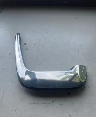 Citroen C5 Aircross II Rear side glass trim 9819474077