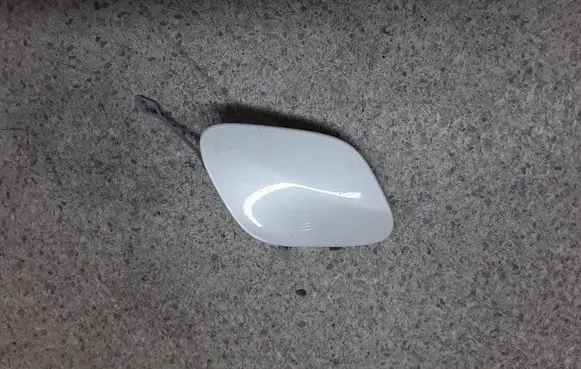 Mercedes-Benz C AMG W205 Front tow hook cap/cover A2058851024