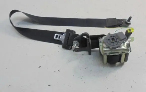 Nissan NV200 Set of seat belts 618353000