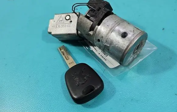 Peugeot 807 Ignition lock IMPRK1532492