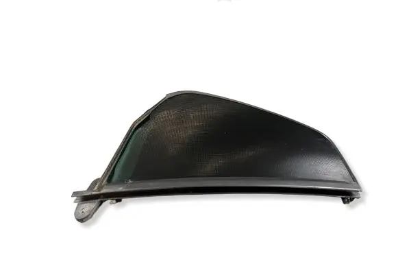 Volkswagen Golf VII Rear vent window glass 5G6845214