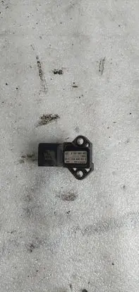 Audi A3 S3 8P Air pressure sensor 0281002401 038906051C
