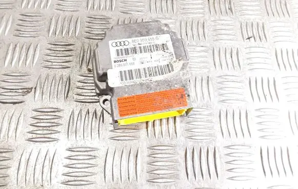 Audi A4 S4 B7 8E 8H Airbag control unit/module 8E0959655G