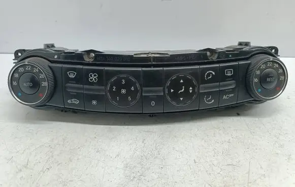 Mercedes-Benz E W211 Climate control unit 2118300385 A2118300385