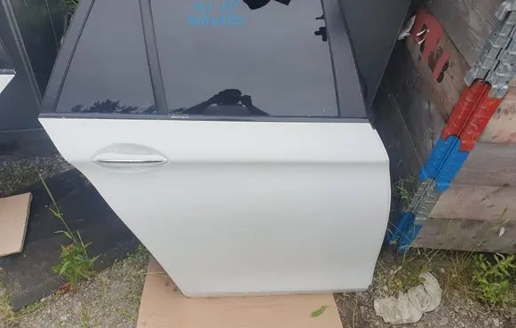 BMW 5 F10 F11 Rear door