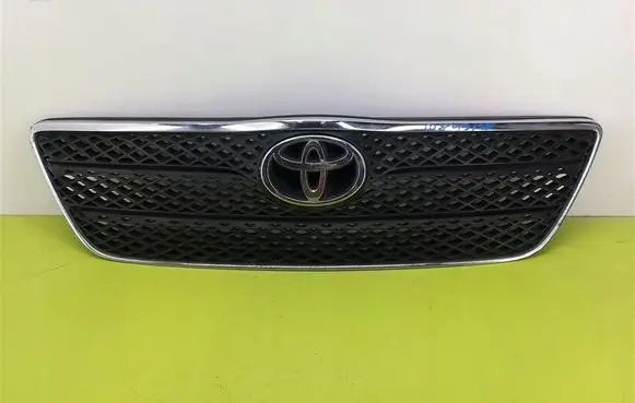 Toyota Corolla E120 E130 Front bumper upper radiator grill 