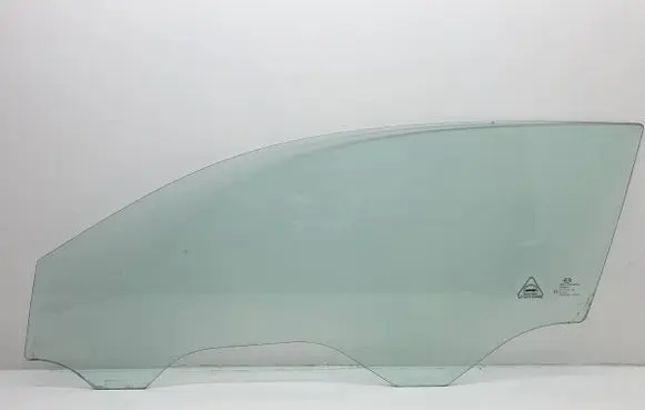 KIA Pro Cee'd I Front door window glass four-door
