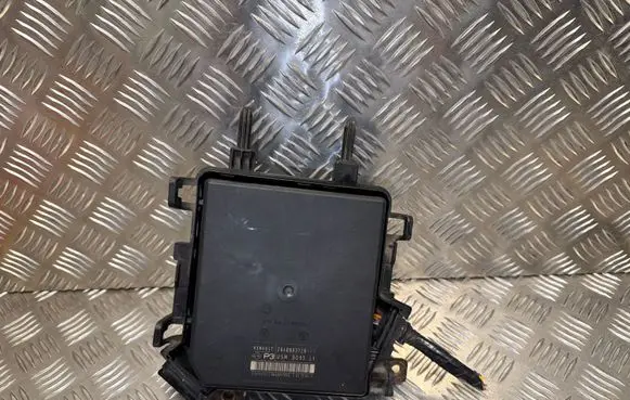 Renault Megane III Fuse module 284B68372R