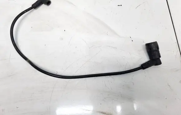Volvo 440 Ignition plug leads 