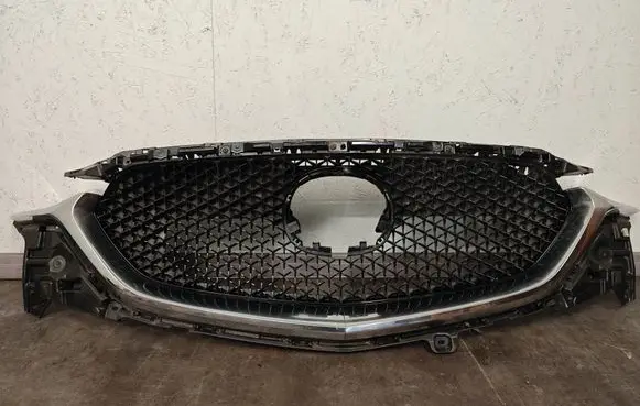 Mazda CX-5 II Front bumper upper radiator grill KB8B50712 T25TS20