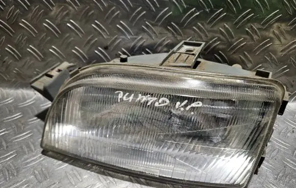 Fiat Punto (176) Headlight/headlamp 020242 020243