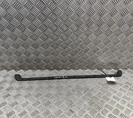 Volvo C30 Radiator support slam panel bracket 30671117