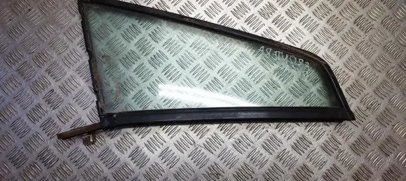 Opel Frontera B Rear vent window glass 