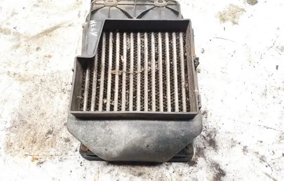 Renault Scenic I Intercooler radiator 7700838130B 849396F