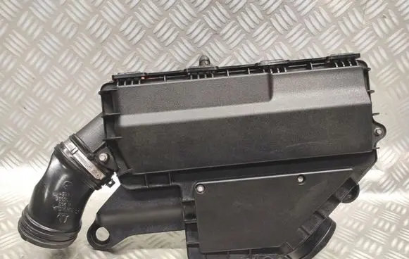 Fiat Panda III Air filter box 52000300
