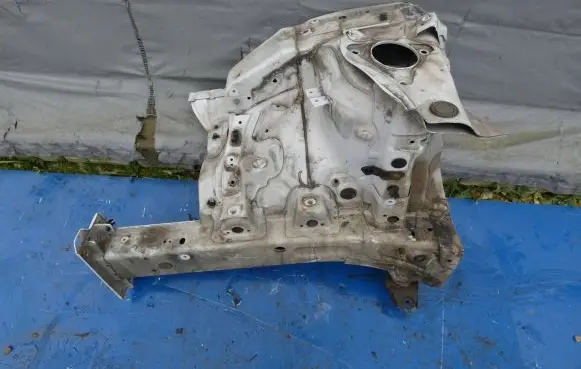 Hyundai i40 Front side member 